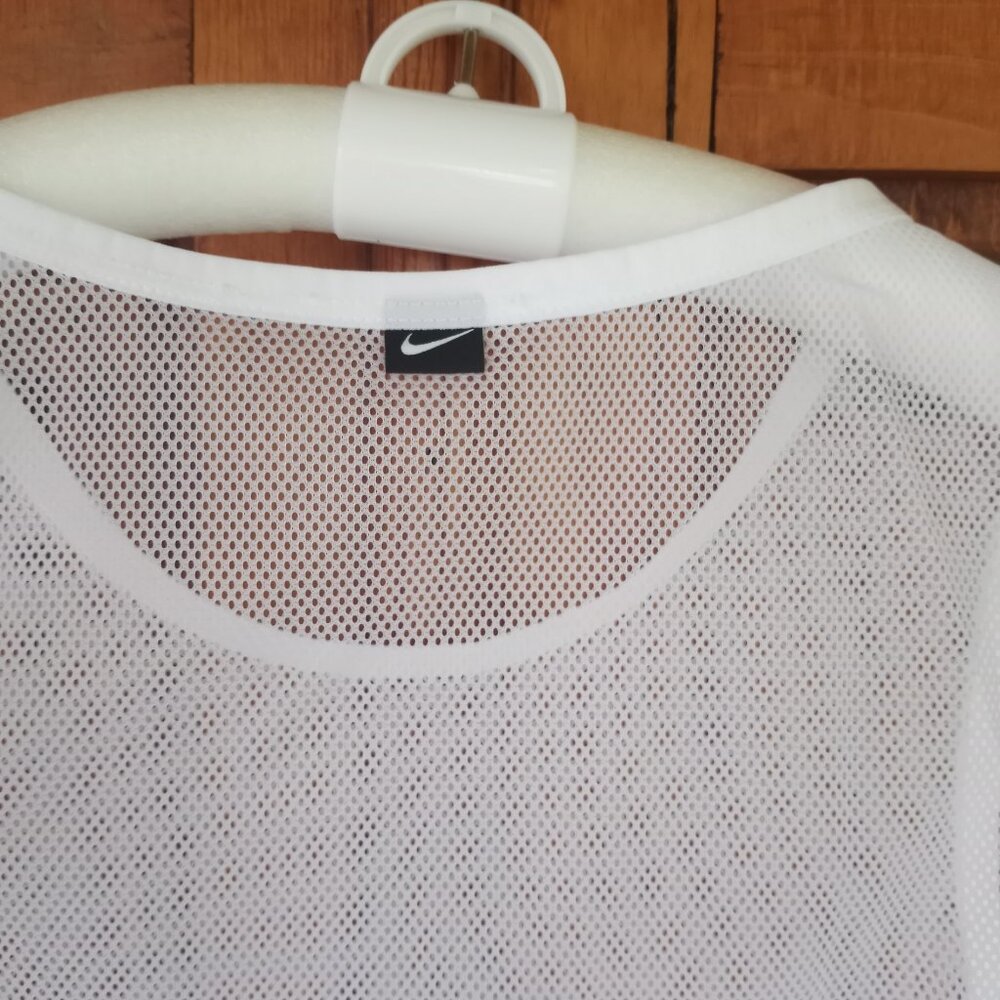 Nike tank top with mesh overshirt NWOT - Picture 9 of 12